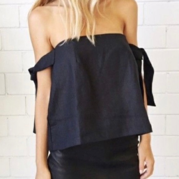 SIR the label off shoulder top - Picture 2 of 7